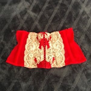 VICTORIA SECRET’S Crystal Waist Garter Zipper XS